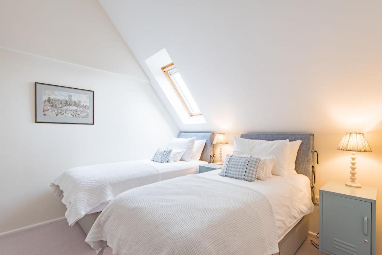 The Loft At Emperor Court By Bloom Stays Canterbury Exterior foto
